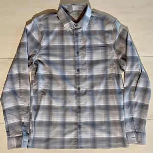 Lululemon Masons Peak Flannel Long Sleeve Button Down Size Medium Color Gray